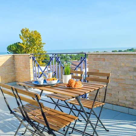 Homiday - Green Bay Village Pineto Exterior photo