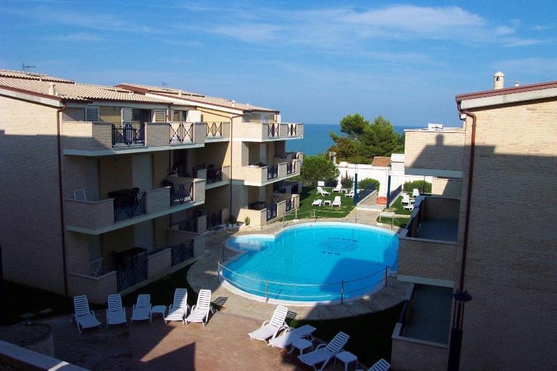 Homiday - Bay Village Apartment