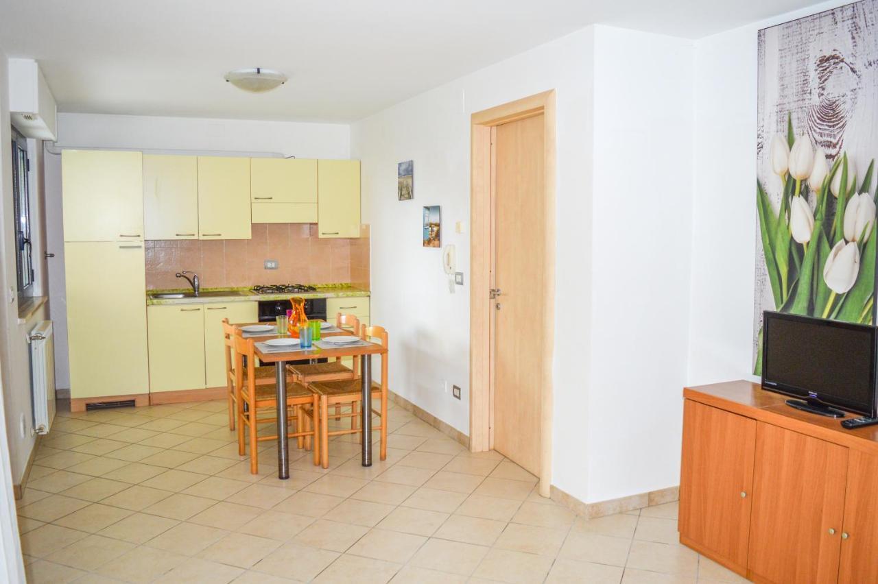 Homiday - Bay Village Apartment