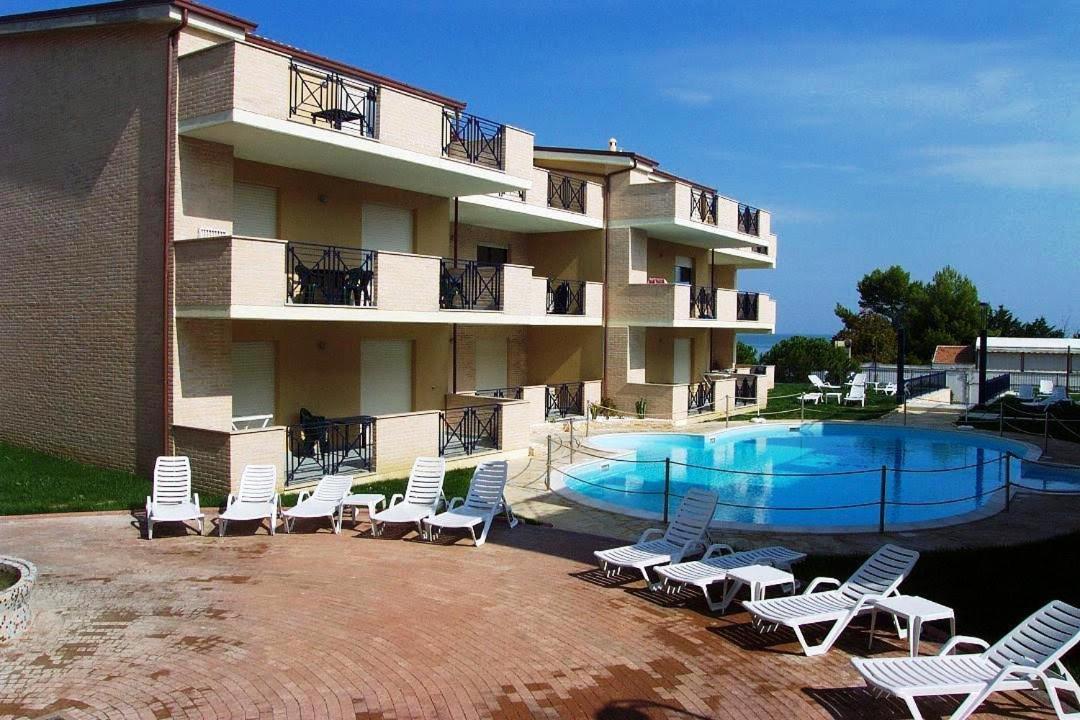 Homiday - Bay Village Apartment