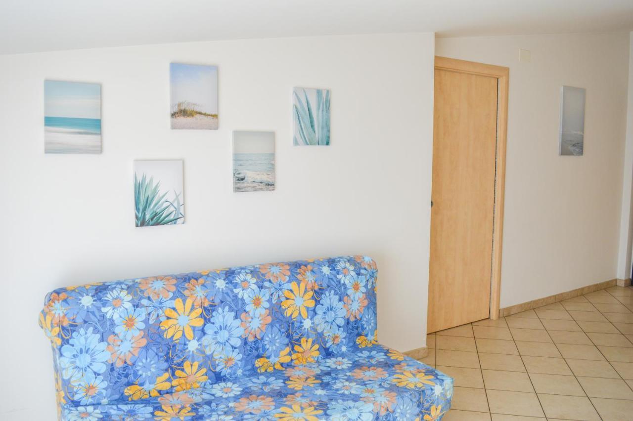 Apartment Homiday - Bay Village Pineto